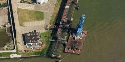 Ombouw en upgraden drijvende grijperkraan twaalf ton van Nieuwe Waterweg Silo